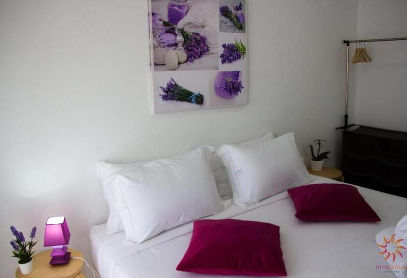 발코니가 있는 스위트, Nine Senses