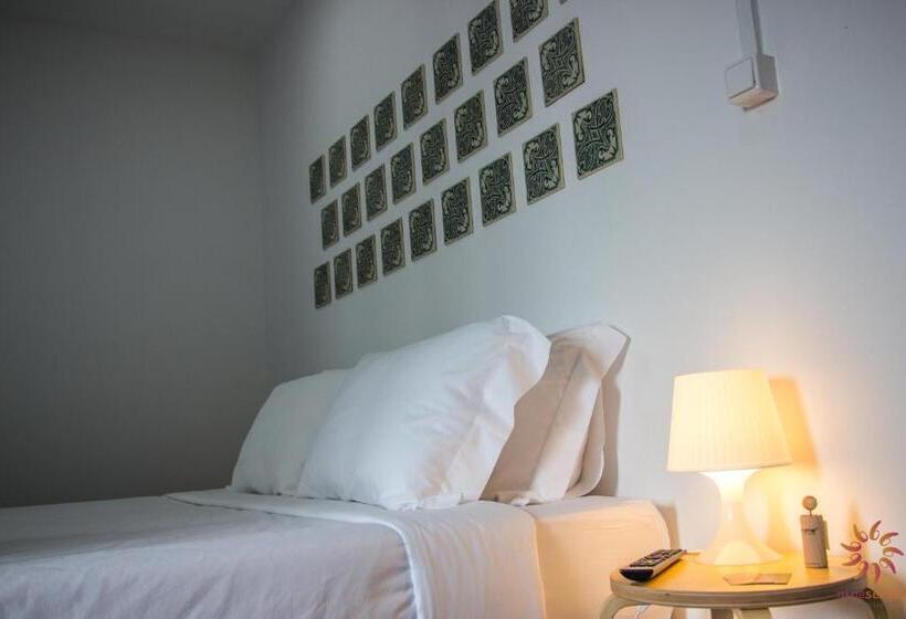 주니어 스위트 발코니, Nine Senses