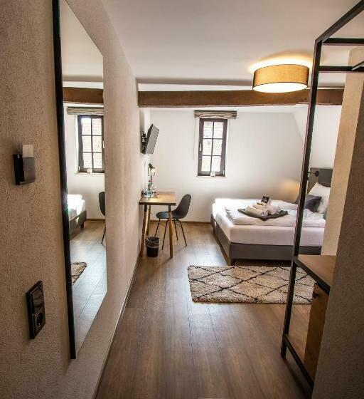 标准间, Steinhaus 1718