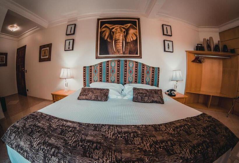 스위트 킹사이즈 침대, Pousada De Charme Vila Natal Design & Art Signature