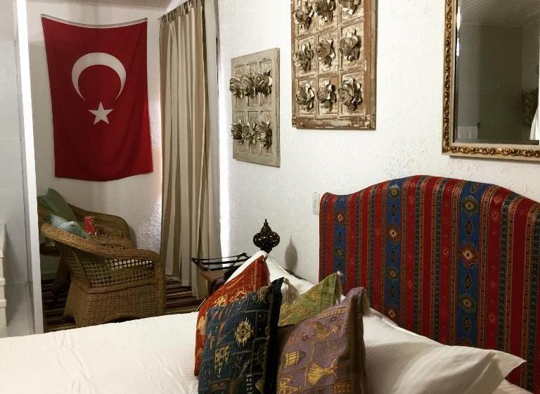 스위트 킹사이즈 침대, Pousada De Charme Vila Natal Design & Art Signature