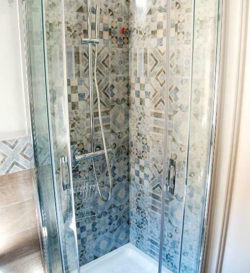 디럭스 룸, Beb Slowlife2