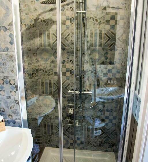 디럭스 룸, Beb Slowlife2