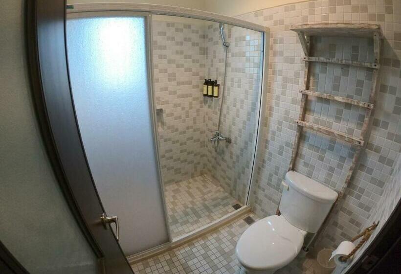 اتاق استاندارد با بالکن, W24墾丁民宿墾丁大街一館bnb