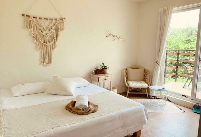 اتاق استاندارد با بالکن, W24墾丁民宿墾丁大街一館bnb