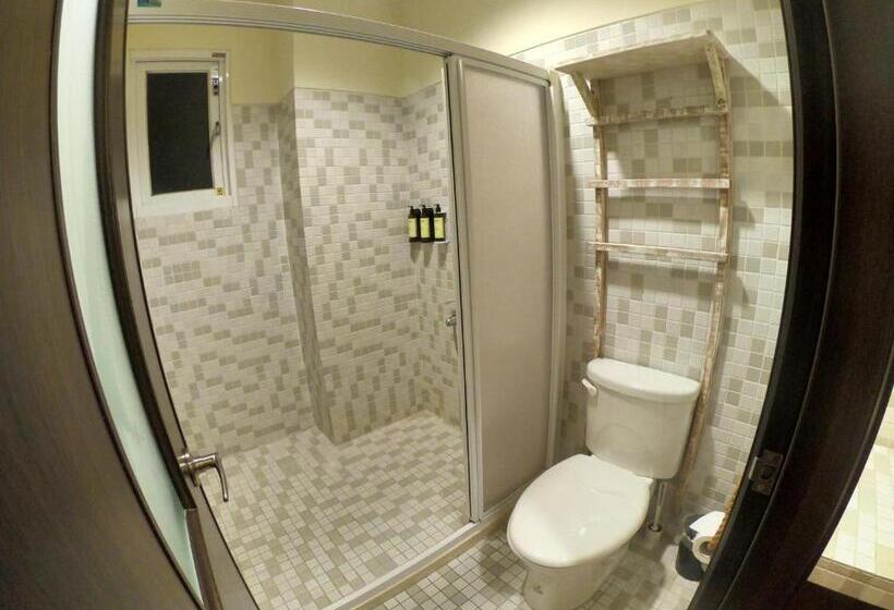 اتاق استاندارد چهار تخته, W24墾丁民宿墾丁大街一館bnb