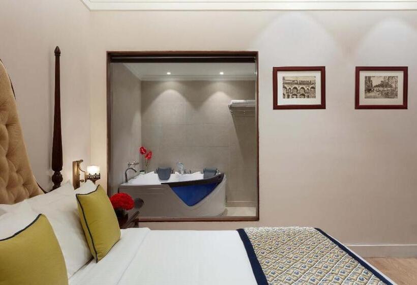 キングサイズベッドのスイートルーム, Fortune Select Forest Hill, Mahiya, Kasauli   Member Itc S Hotel Group