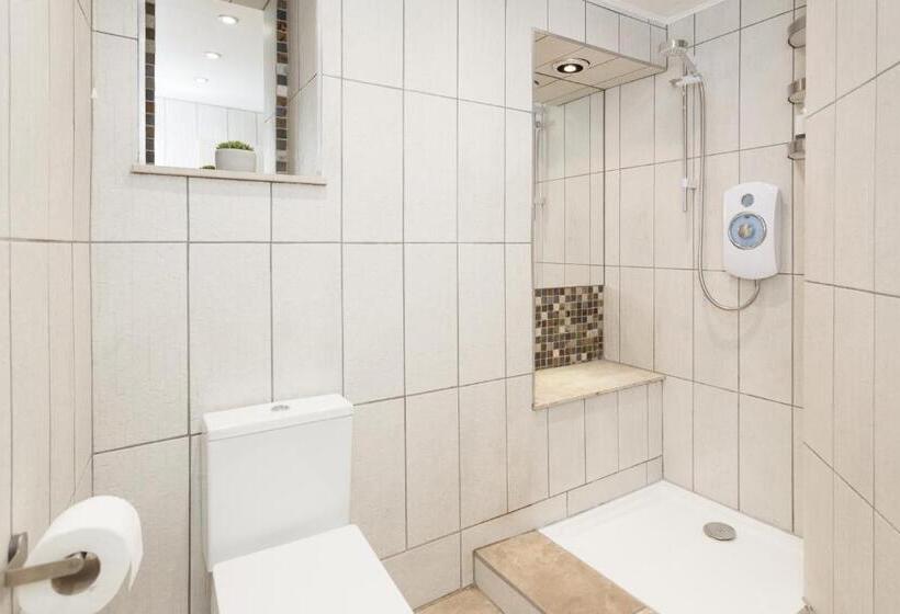 غرفة قياسية, Lancrigg