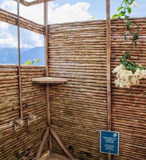 בקתת חדר, Serrania Del Viento