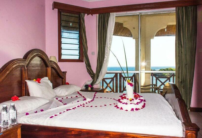 اتاق لوکس با چشم‌انداز دریا, Watamu Adventist Beach Resort