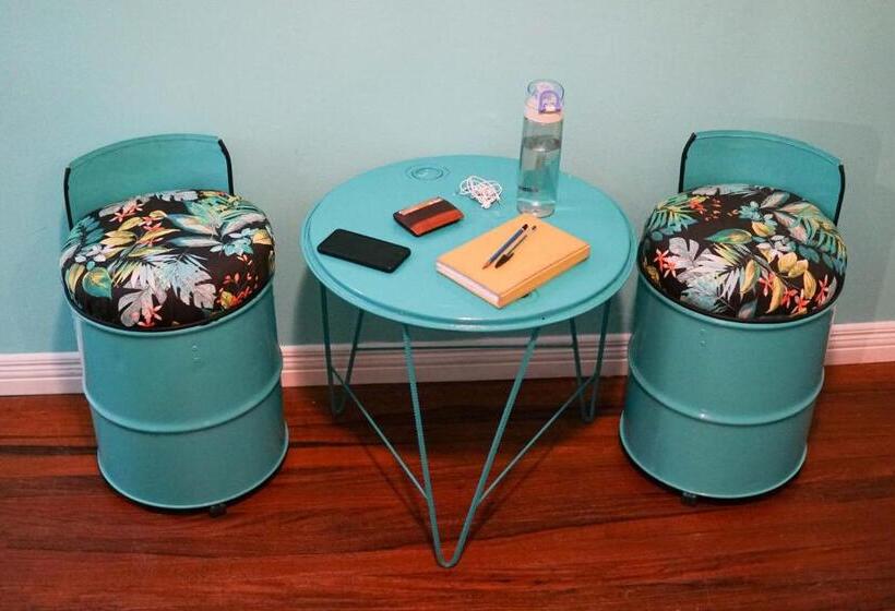 Номер Стандарт, Nativus Art Hostel