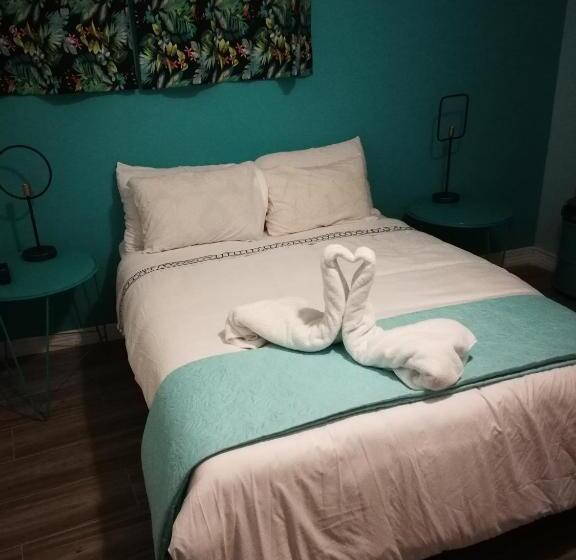 Номер Стандарт, Nativus Art Hostel