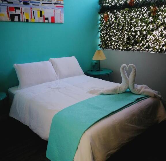 Номер Стандарт, Nativus Art Hostel