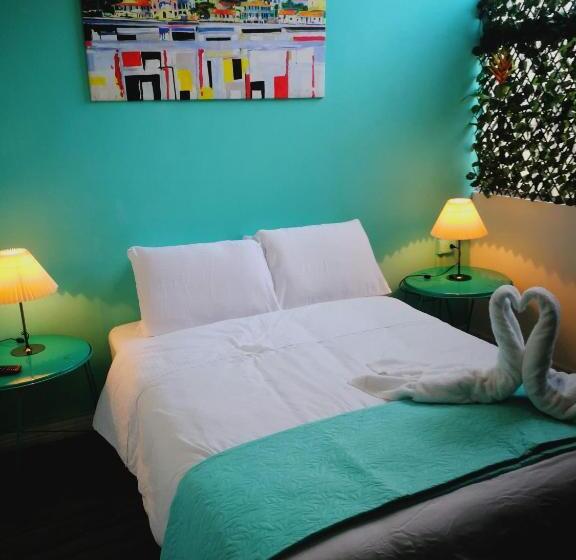 Номер Стандарт, Nativus Art Hostel