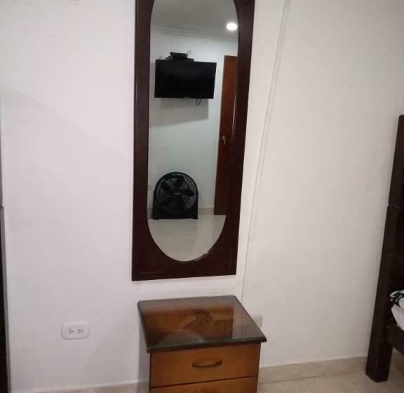 家庭间, Hospedaje El Buen Descanso