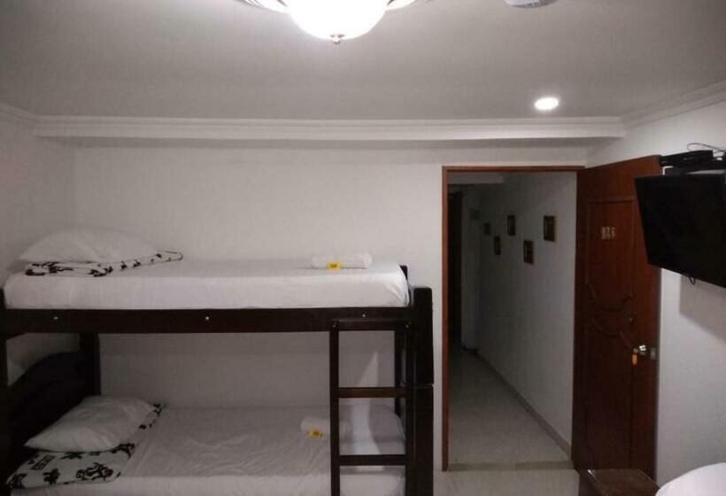 家庭间, Hospedaje El Buen Descanso