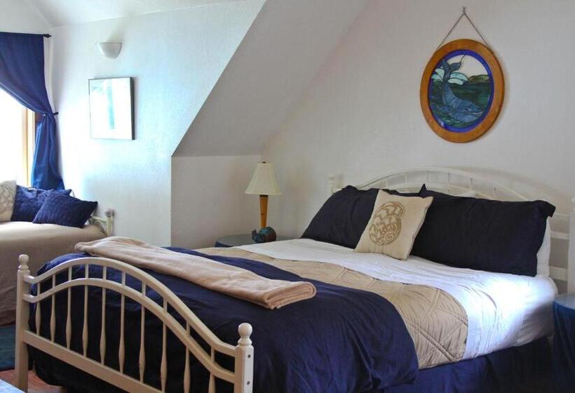 غرفة قياسية سرير كينج, Lost Whale Inn