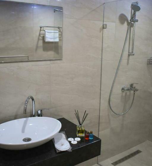 اتاق استاندارد, City