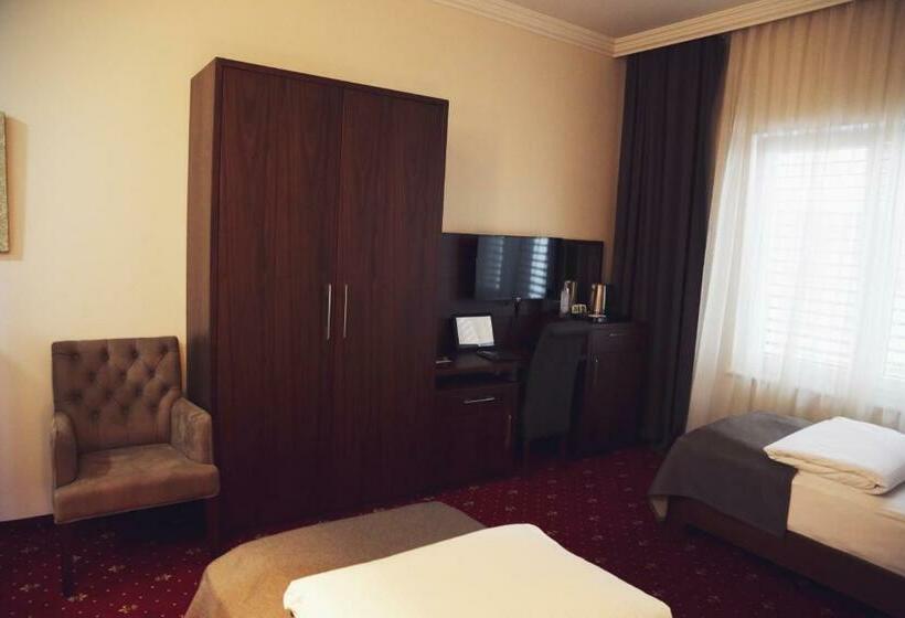 اتاق استاندارد, City