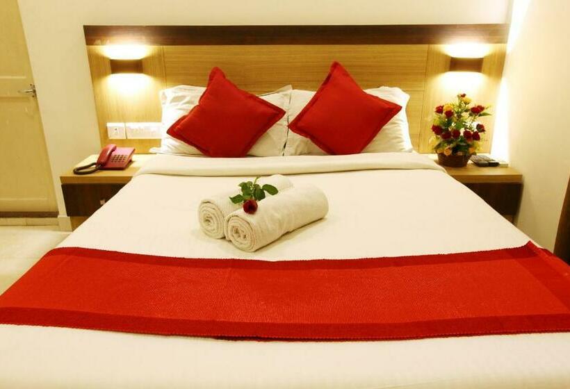 Quarto Estandar, Prayana Hotels