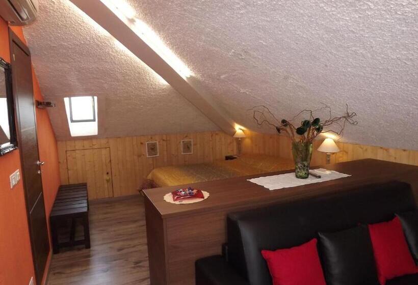 标准工作室, Tenuta I Lecci