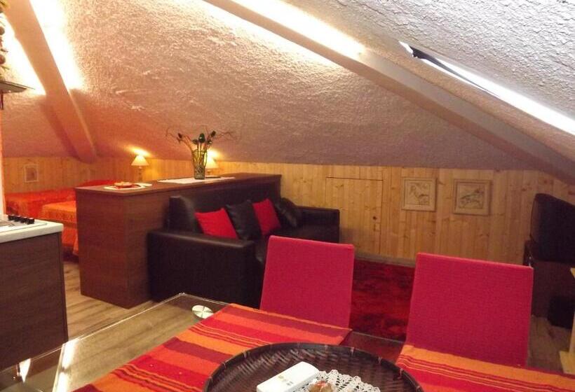 标准工作室, Tenuta I Lecci