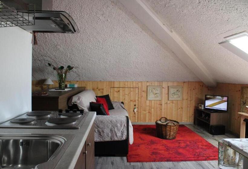 标准工作室, Tenuta I Lecci