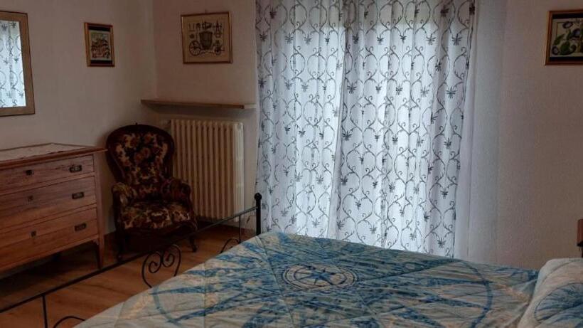 带1个卧室的带阳台的公寓, Tenuta I Lecci