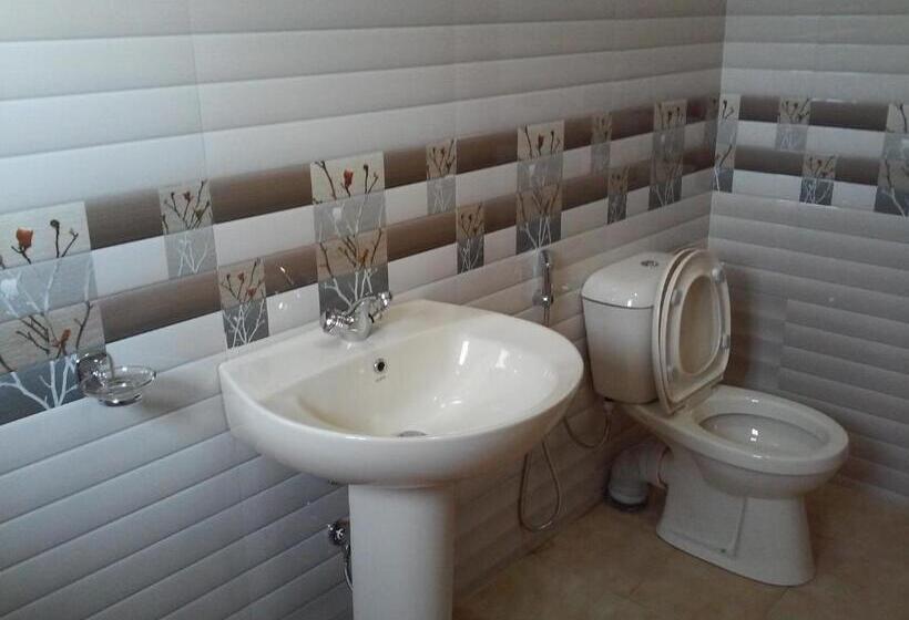 חדר סטנדרט לשלושה עם מרפסת, Club Villa