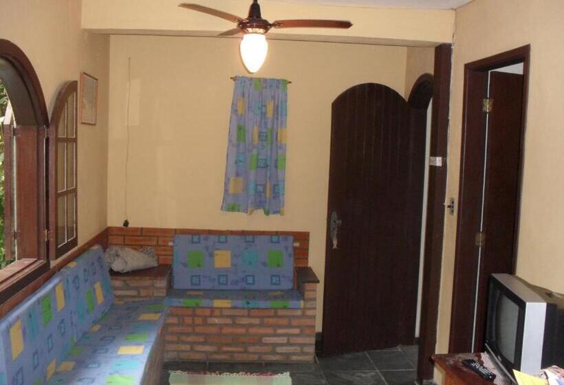 דירת חדר בקומת קרקע, Estalagem Tatuí