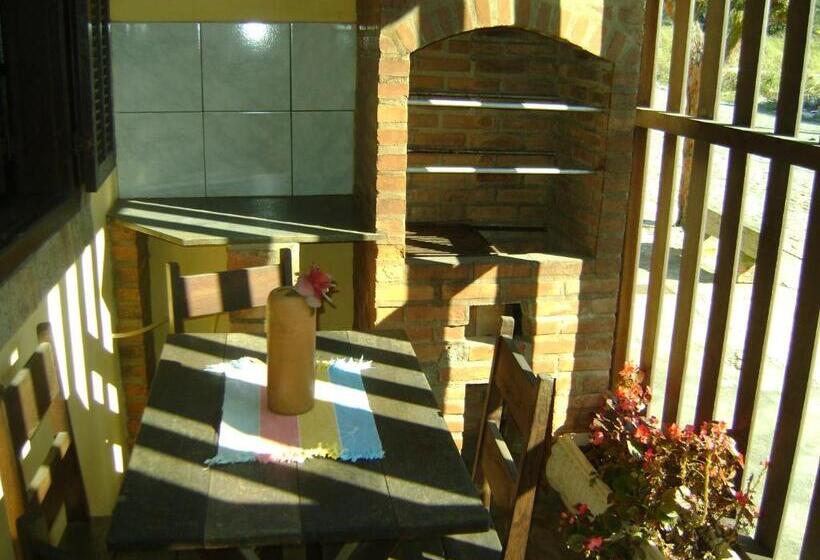 דירה בת חדר שינה 1 עם מרפסת, Estalagem Tatuí