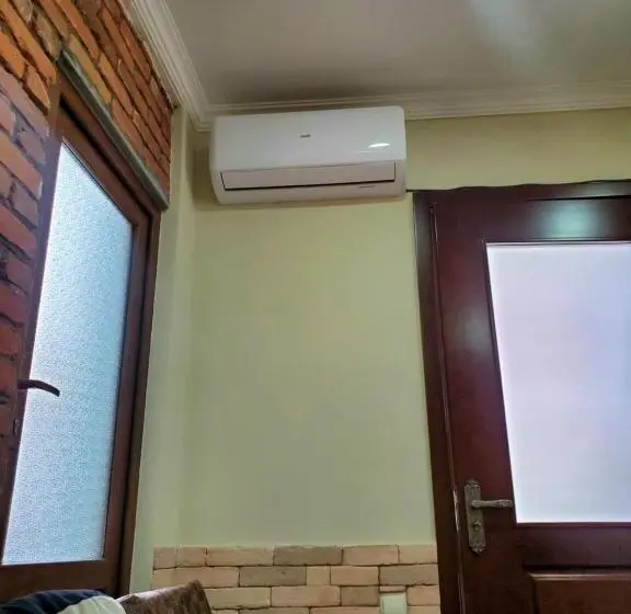 سوییت خانوادگی, Guest House Agmashenebeli 229