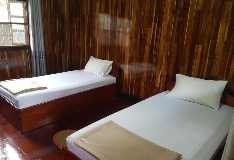 标准房带园景, Lattanavongsa Guesthouse And Bungalows