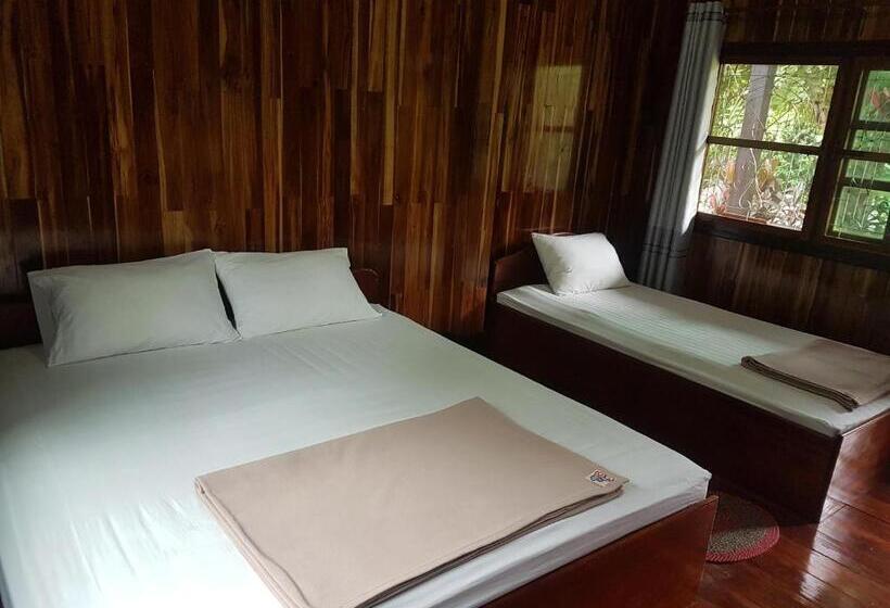 带花园景观的标准三人间, Lattanavongsa Guesthouse And Bungalows