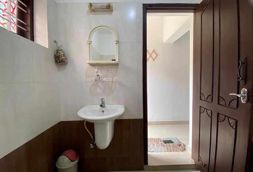 اتاق استاندارد با بالکن, Mango Villa