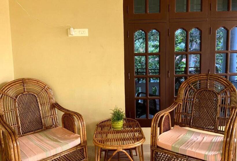 اتاق استاندارد با بالکن, Mango Villa