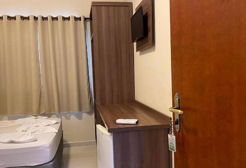 デラックスの４人部屋, Pousada Santa Inês