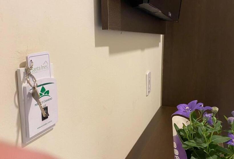 标准三人间, Pousada Santa Inês