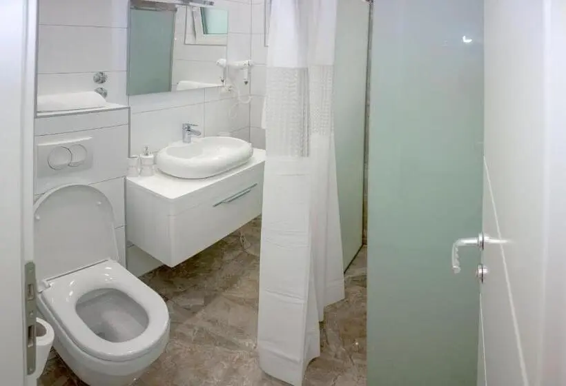 اتاق لوکس, Villa Onix