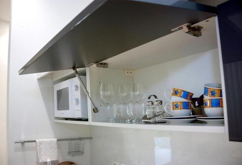 آپارتمان 1 خوابه با تراس, Villa Onix