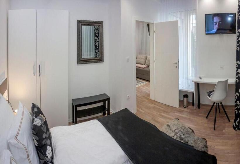 آپارتمان 1 خوابه با تراس, Villa Onix