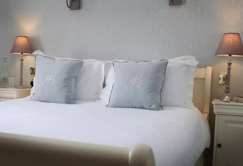 スタンダードルーム, Conyngham Arms Hotel