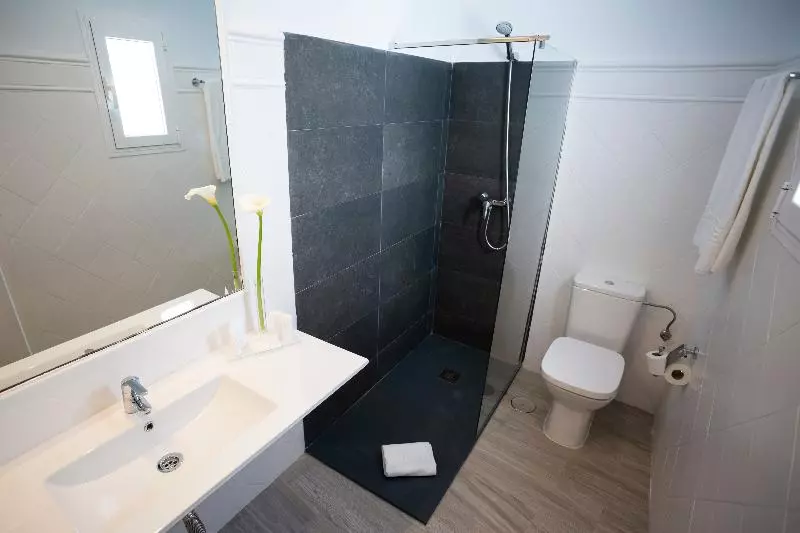 اتاق استاندارد یک نفره, Basic Hotel Sevilla Catedral