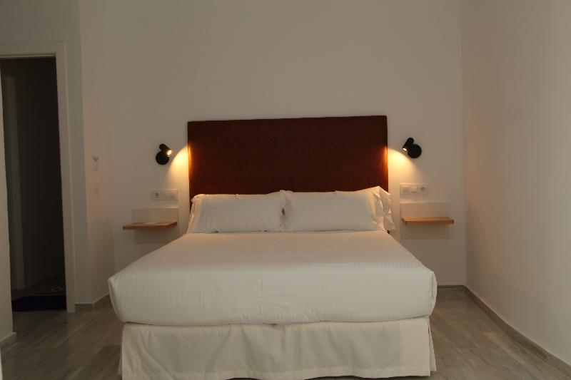 اتاق خانوادگی, Basic Hotel Sevilla Catedral