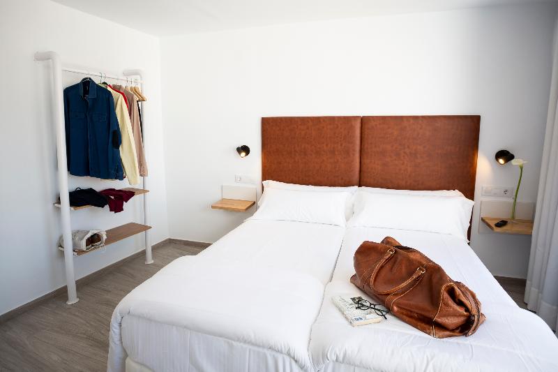اتاق خانوادگی, Basic Hotel Sevilla Catedral