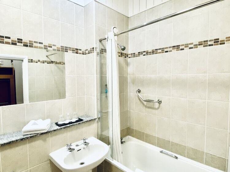 标准间, Beresford