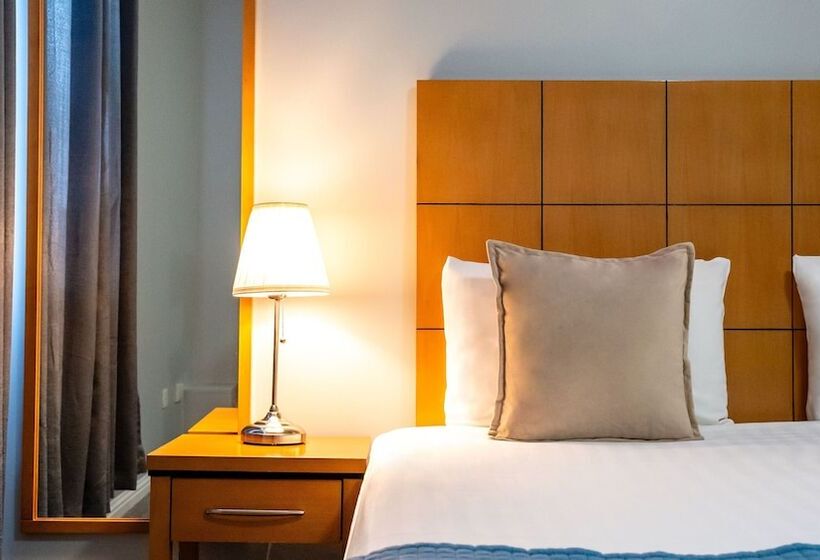 标准间, Beresford