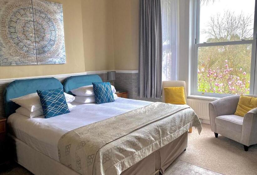 Семейный Номер, Buckingham Lodge Guest House