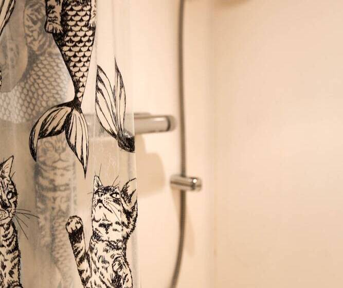 غرفة قياسية, Colliers