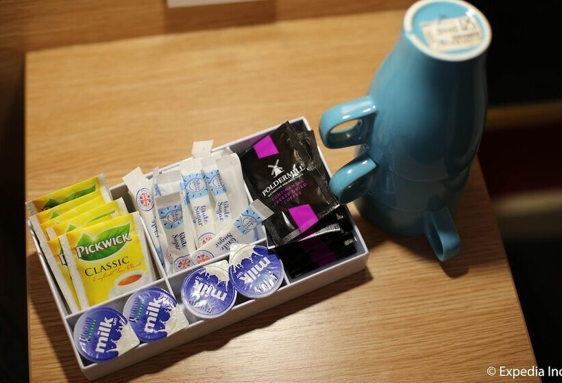 غرفة قياسية فردية, Colliers